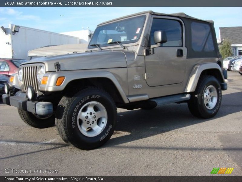 Front 3/4 View of 2003 Wrangler Sahara 4x4