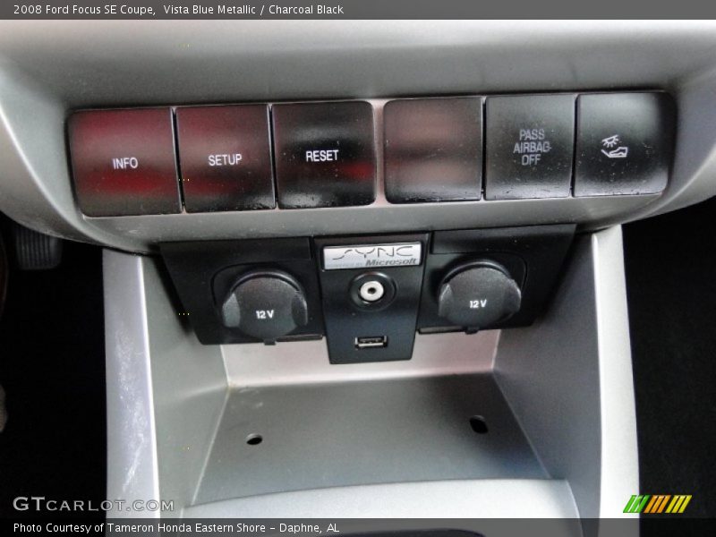 Vista Blue Metallic / Charcoal Black 2008 Ford Focus SE Coupe