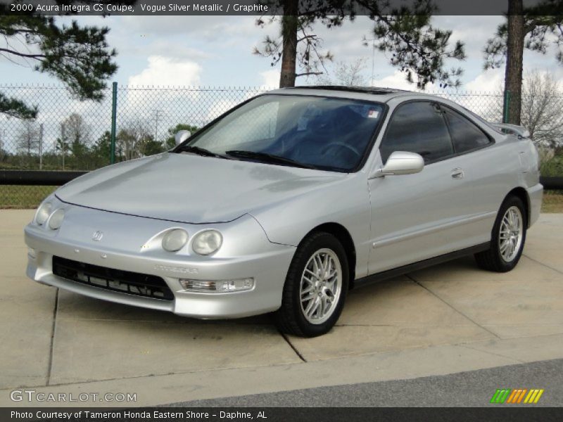 Front 3/4 View of 2000 Integra GS Coupe