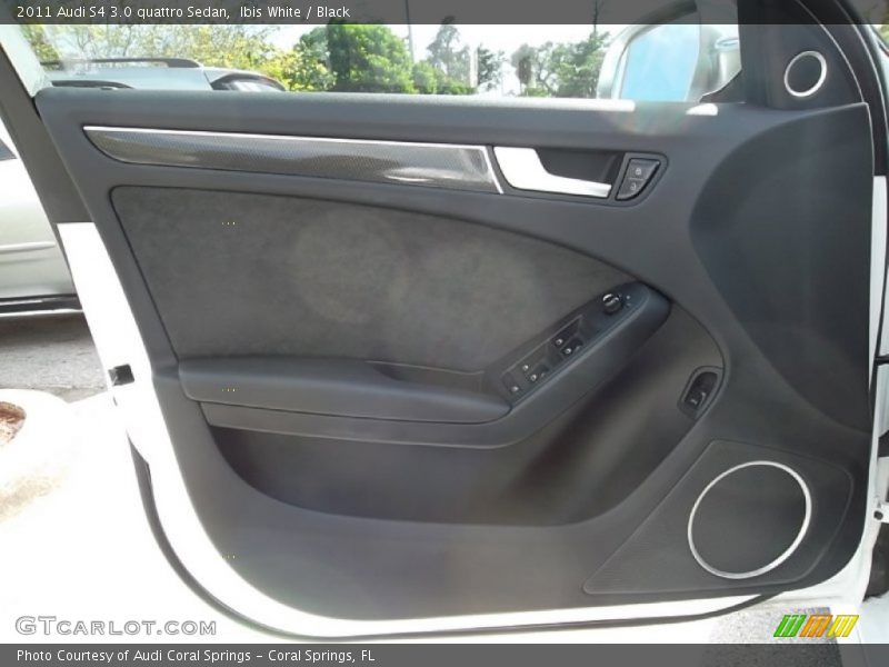 Ibis White / Black 2011 Audi S4 3.0 quattro Sedan