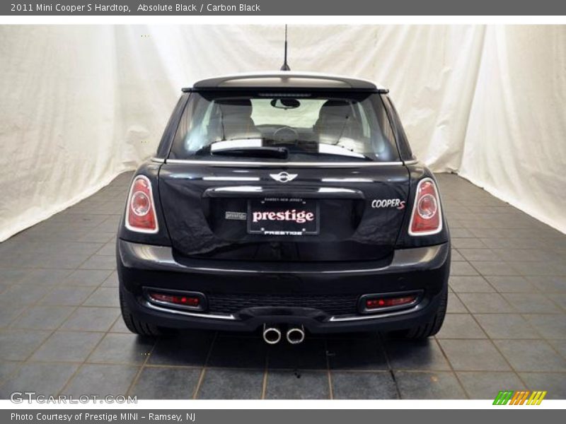 Absolute Black / Carbon Black 2011 Mini Cooper S Hardtop