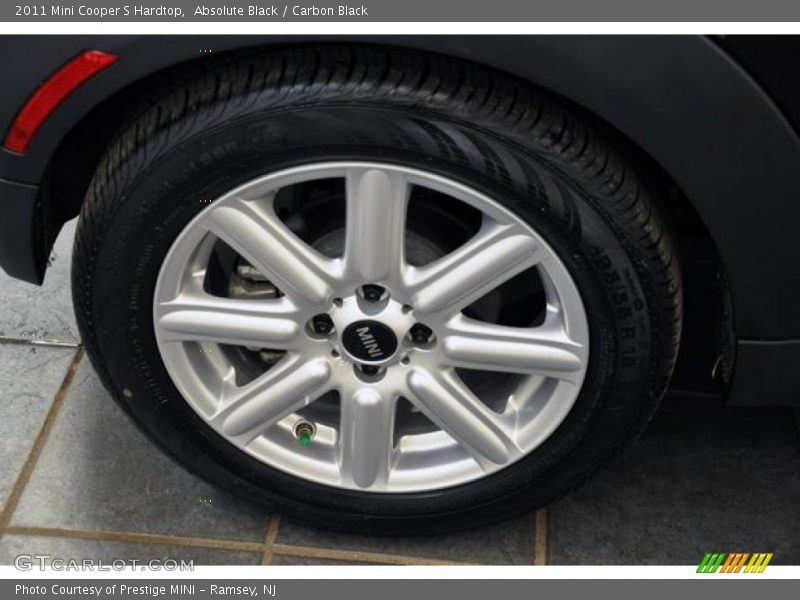 Absolute Black / Carbon Black 2011 Mini Cooper S Hardtop