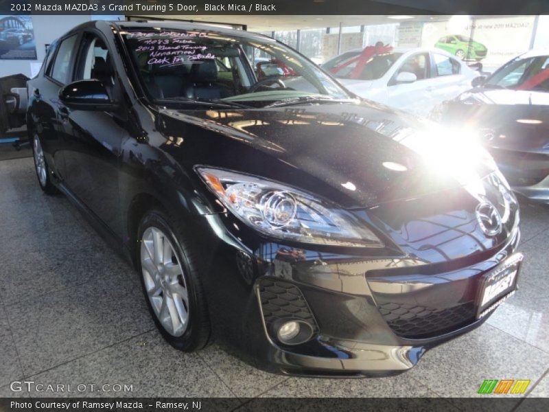 Black Mica / Black 2012 Mazda MAZDA3 s Grand Touring 5 Door