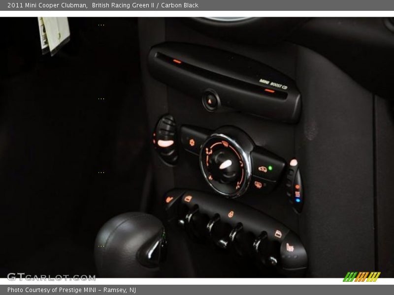 British Racing Green II / Carbon Black 2011 Mini Cooper Clubman
