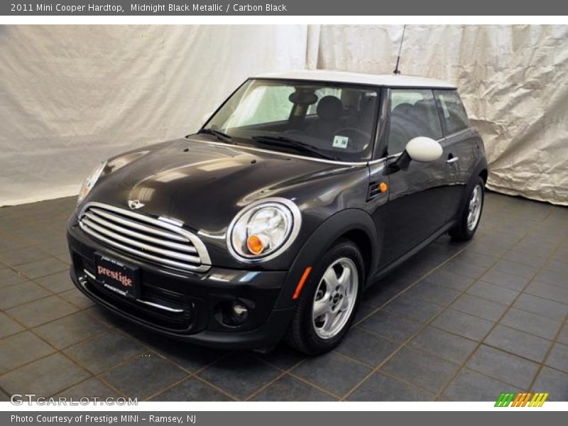 Midnight Black Metallic / Carbon Black 2011 Mini Cooper Hardtop