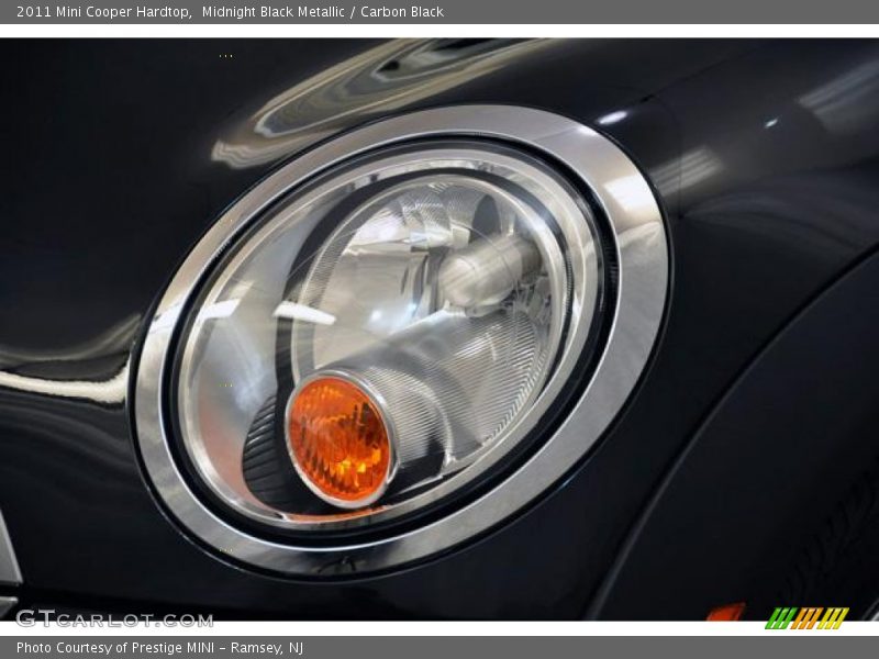 Midnight Black Metallic / Carbon Black 2011 Mini Cooper Hardtop