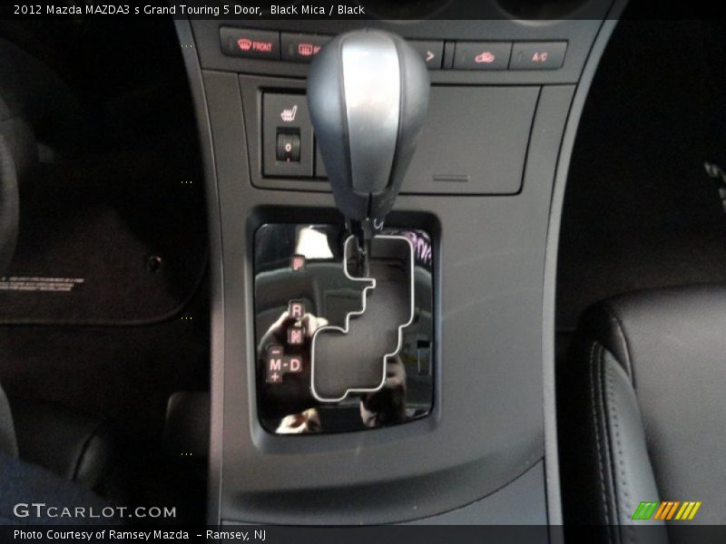 Black Mica / Black 2012 Mazda MAZDA3 s Grand Touring 5 Door