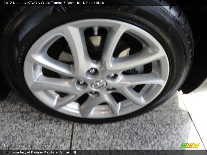 Black Mica / Black 2012 Mazda MAZDA3 s Grand Touring 5 Door