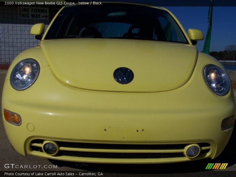 Yellow / Black 2000 Volkswagen New Beetle GLS Coupe