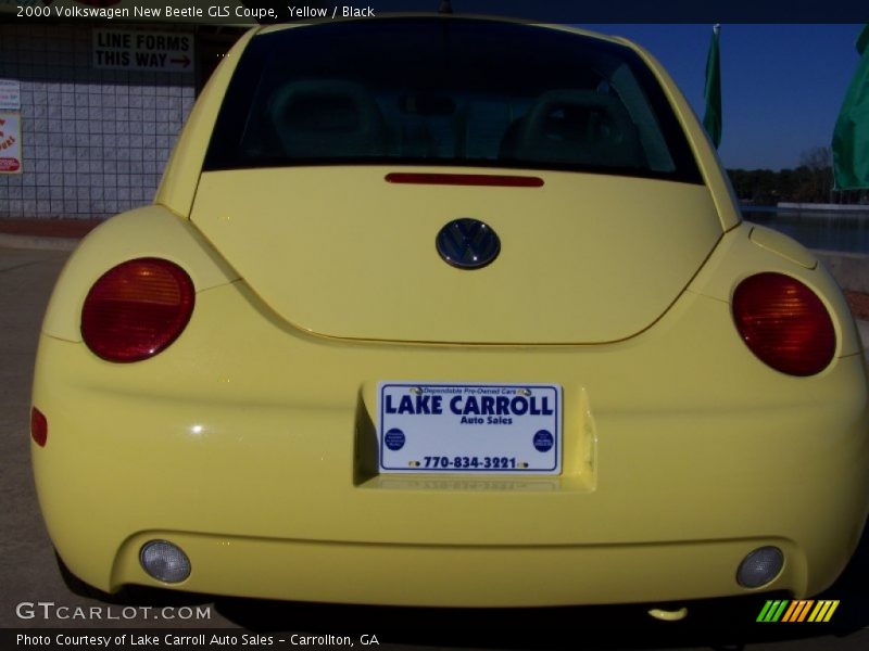 Yellow / Black 2000 Volkswagen New Beetle GLS Coupe