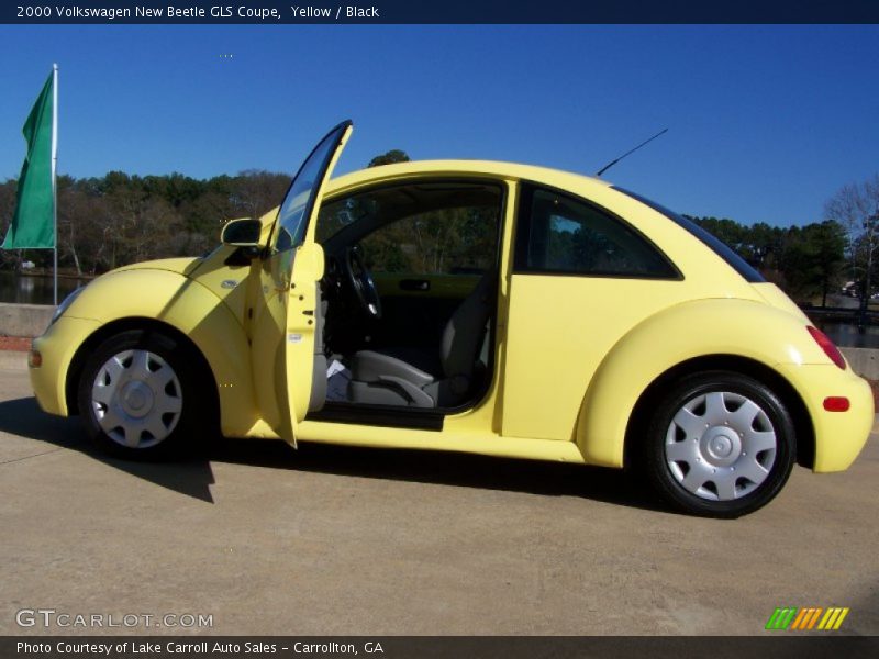 Yellow / Black 2000 Volkswagen New Beetle GLS Coupe