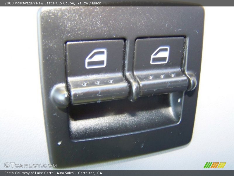 Yellow / Black 2000 Volkswagen New Beetle GLS Coupe