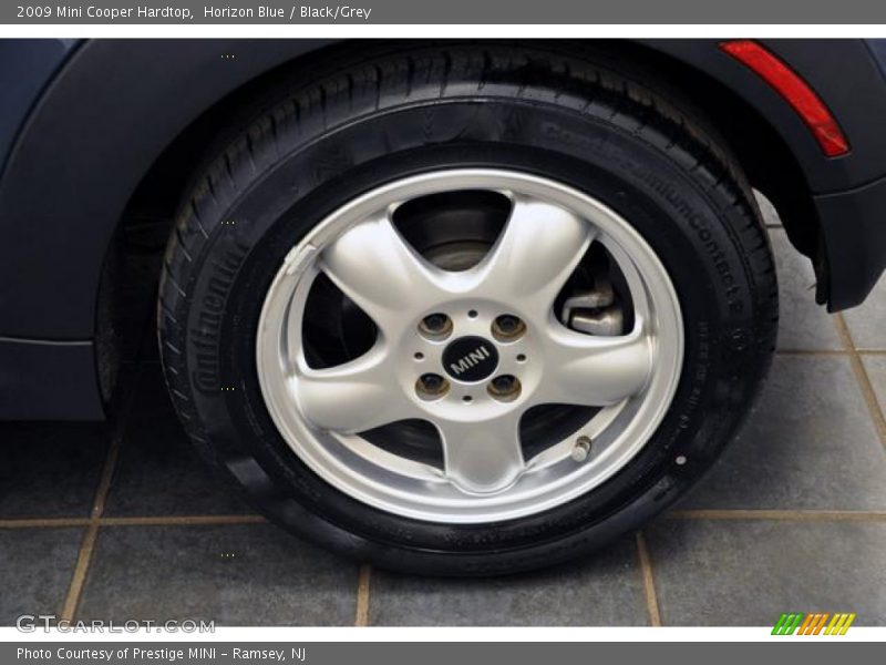 Horizon Blue / Black/Grey 2009 Mini Cooper Hardtop