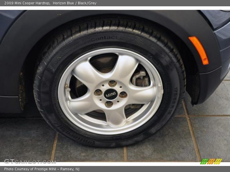Horizon Blue / Black/Grey 2009 Mini Cooper Hardtop