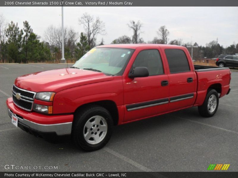 Victory Red / Medium Gray 2006 Chevrolet Silverado 1500 LT Crew Cab