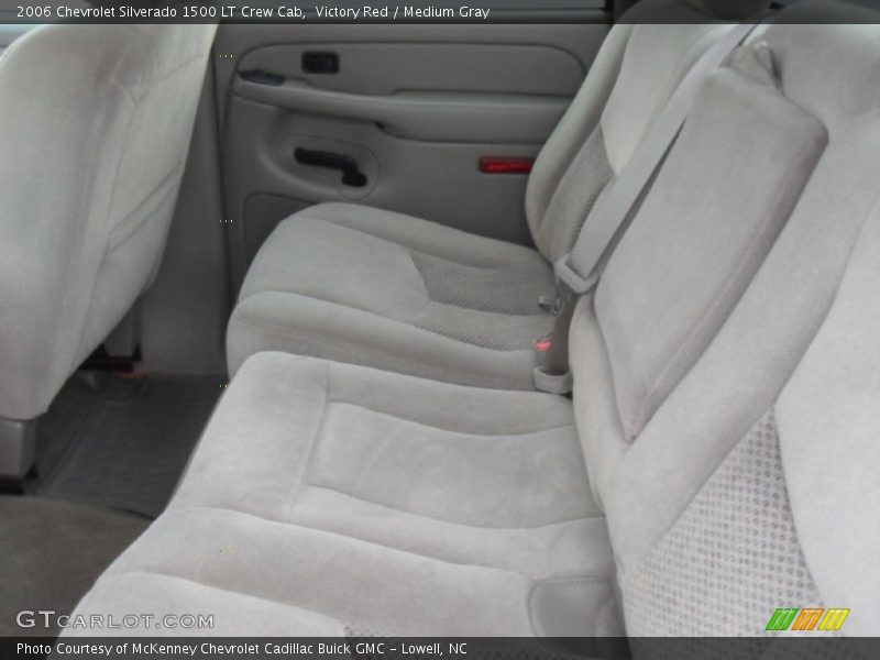 Victory Red / Medium Gray 2006 Chevrolet Silverado 1500 LT Crew Cab