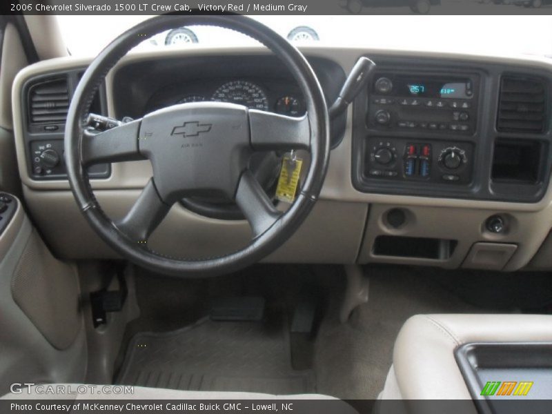Victory Red / Medium Gray 2006 Chevrolet Silverado 1500 LT Crew Cab