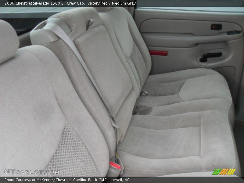 Victory Red / Medium Gray 2006 Chevrolet Silverado 1500 LT Crew Cab