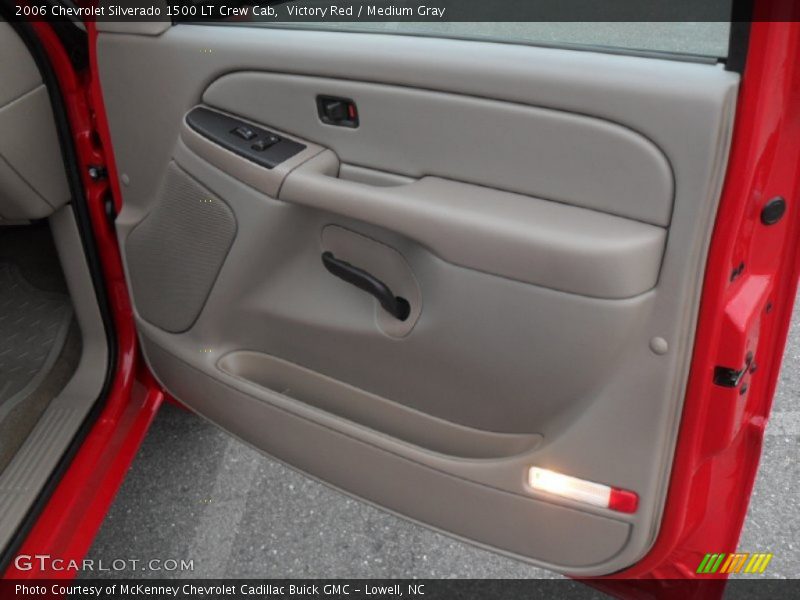 Victory Red / Medium Gray 2006 Chevrolet Silverado 1500 LT Crew Cab