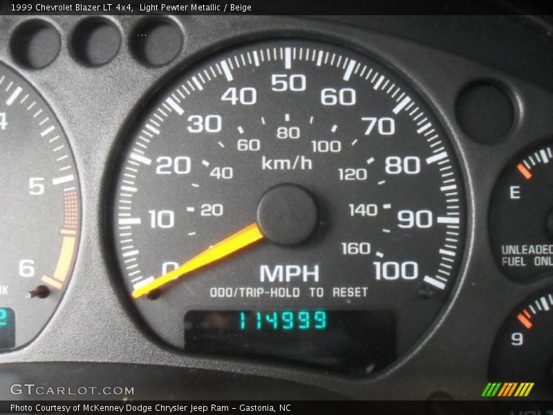 Light Pewter Metallic / Beige 1999 Chevrolet Blazer LT 4x4