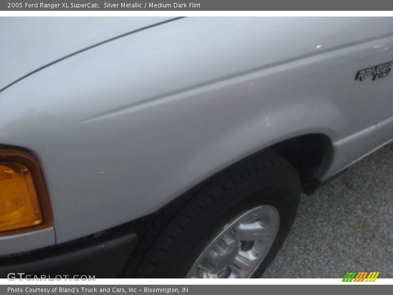 Silver Metallic / Medium Dark Flint 2005 Ford Ranger XL SuperCab