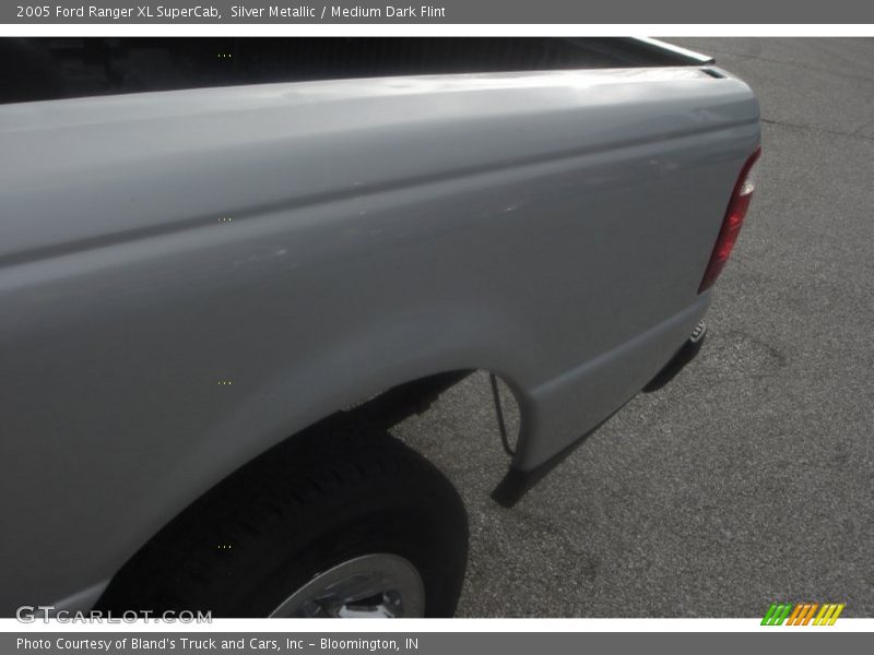 Silver Metallic / Medium Dark Flint 2005 Ford Ranger XL SuperCab