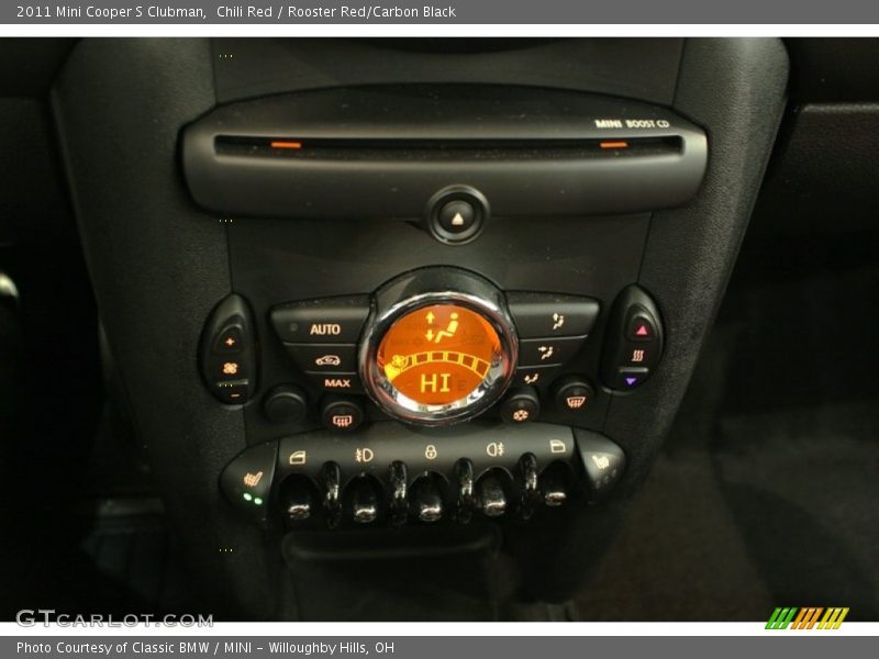 Chili Red / Rooster Red/Carbon Black 2011 Mini Cooper S Clubman