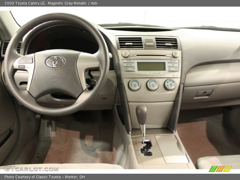 Magnetic Gray Metallic / Ash 2009 Toyota Camry LE