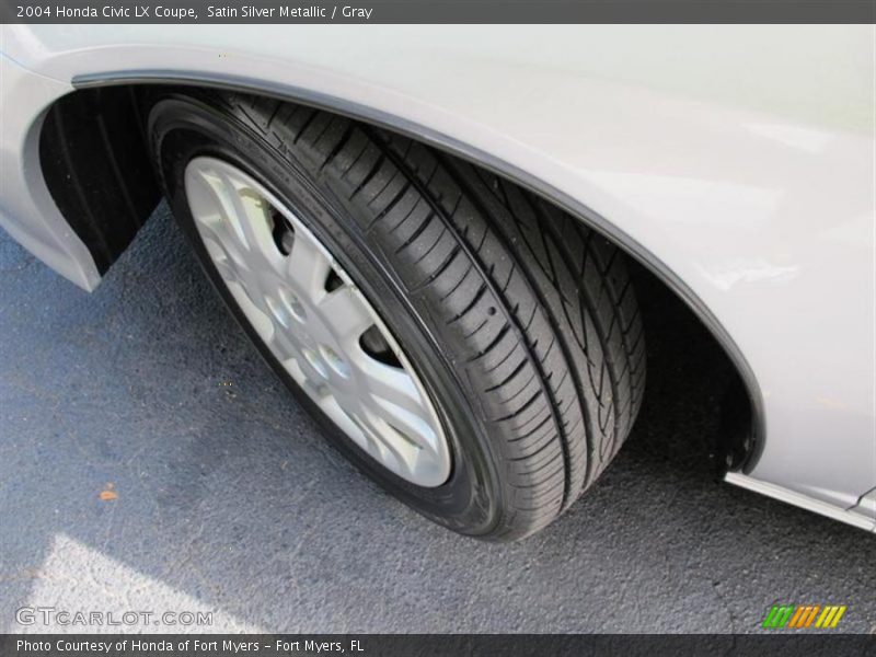 Satin Silver Metallic / Gray 2004 Honda Civic LX Coupe