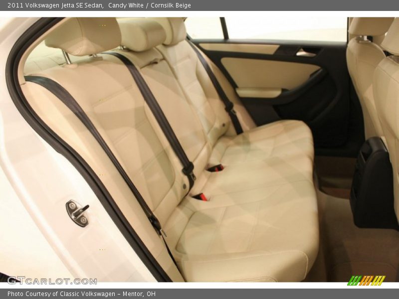 Candy White / Cornsilk Beige 2011 Volkswagen Jetta SE Sedan