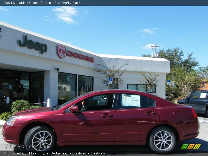 Ultra Red Pearl / Black 2004 Mitsubishi Galant ES