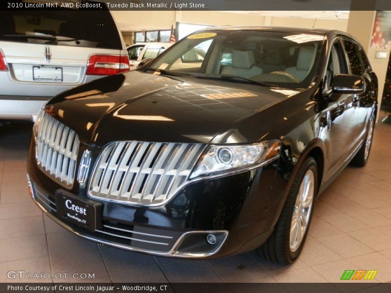 Tuxedo Black Metallic / Light Stone 2010 Lincoln MKT AWD EcoBoost