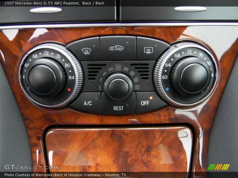 Controls of 2007 SL 55 AMG Roadster