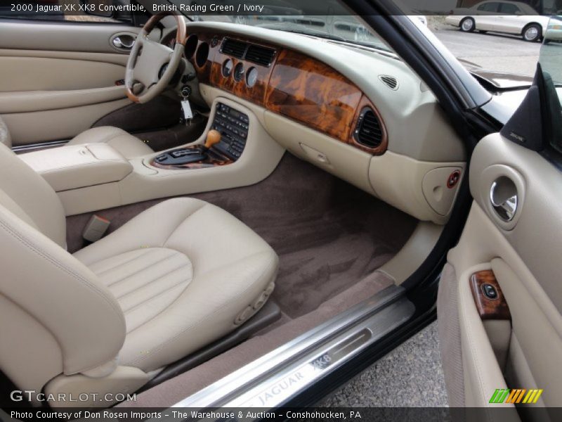 British Racing Green / Ivory 2000 Jaguar XK XK8 Convertible