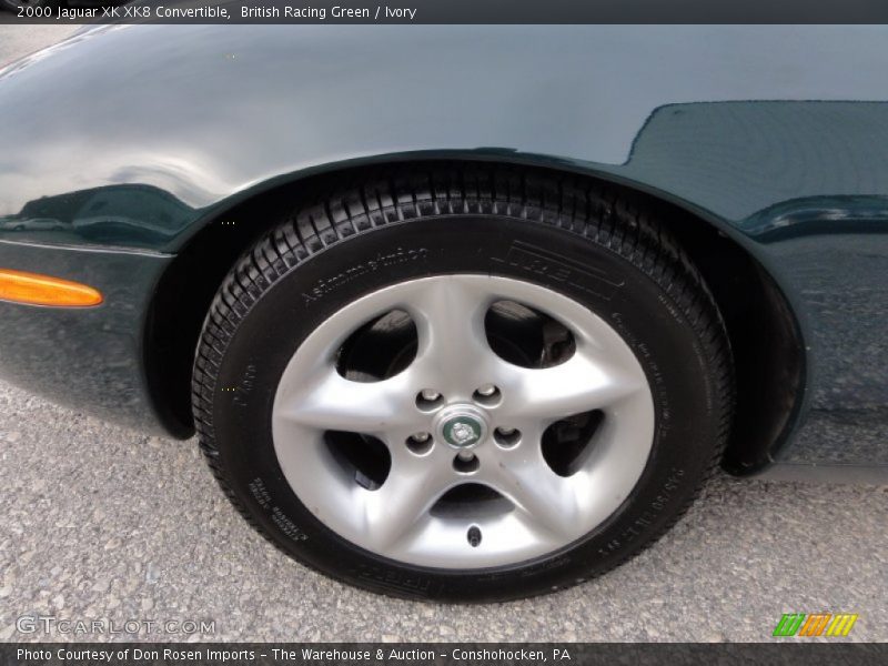 British Racing Green / Ivory 2000 Jaguar XK XK8 Convertible