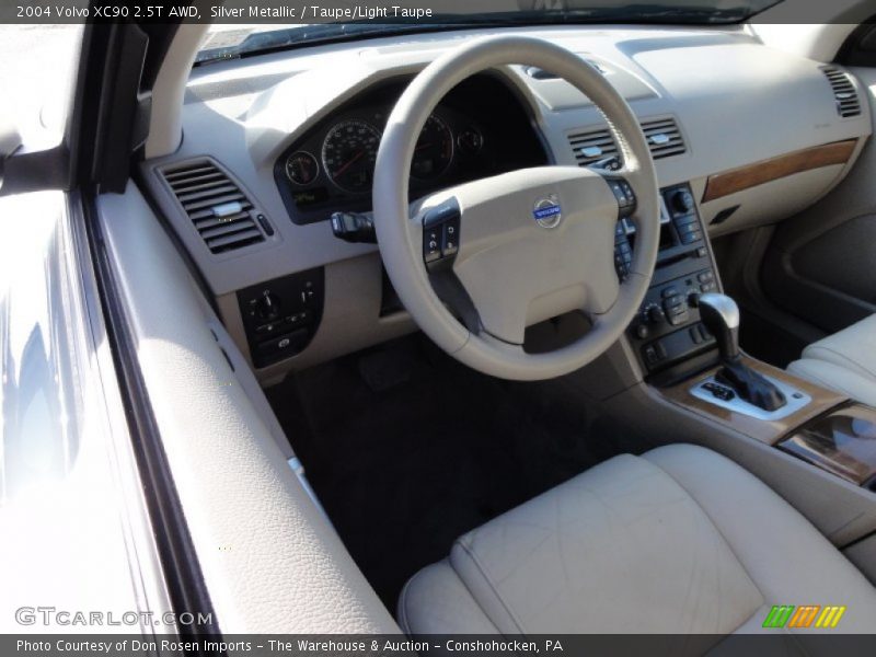 Silver Metallic / Taupe/Light Taupe 2004 Volvo XC90 2.5T AWD