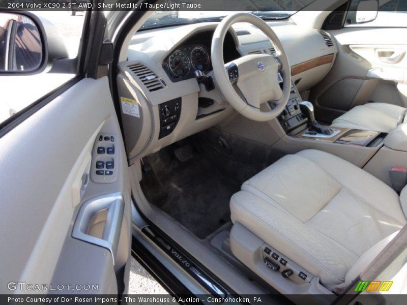 Silver Metallic / Taupe/Light Taupe 2004 Volvo XC90 2.5T AWD