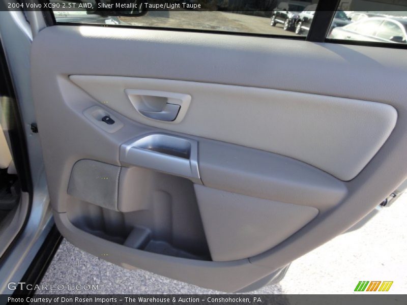 Silver Metallic / Taupe/Light Taupe 2004 Volvo XC90 2.5T AWD