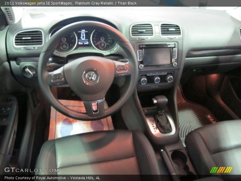 Platinum Gray Metallic / Titan Black 2011 Volkswagen Jetta SE SportWagen