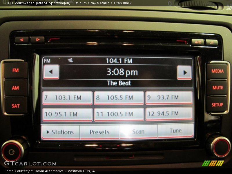 Platinum Gray Metallic / Titan Black 2011 Volkswagen Jetta SE SportWagen