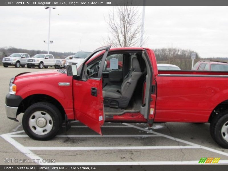 Bright Red / Medium Flint 2007 Ford F150 XL Regular Cab 4x4