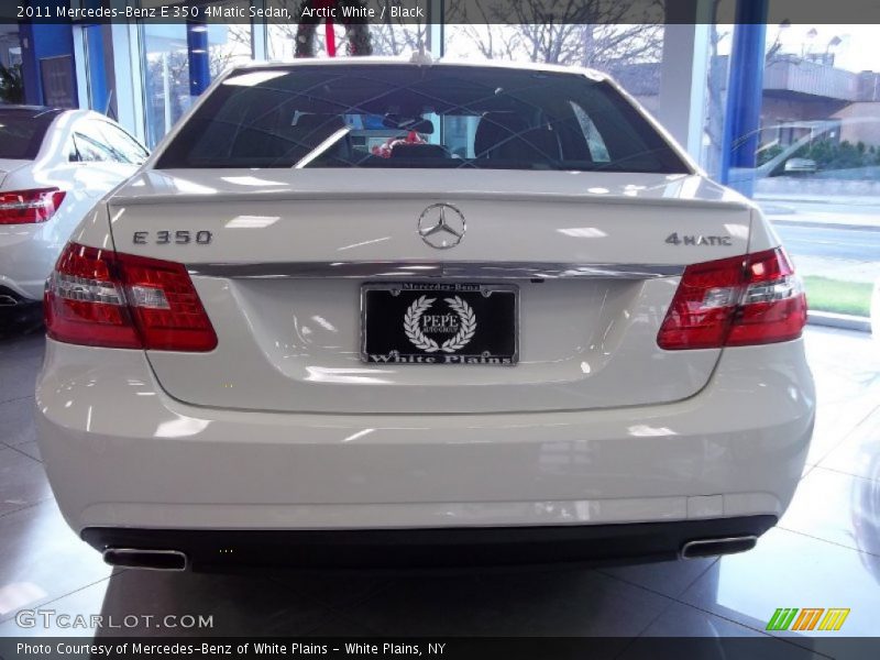 Arctic White / Black 2011 Mercedes-Benz E 350 4Matic Sedan