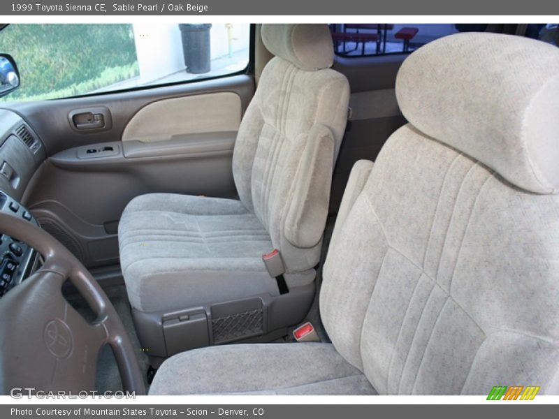 Sable Pearl / Oak Beige 1999 Toyota Sienna CE