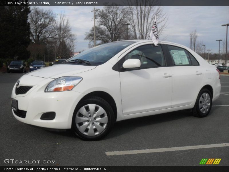 Polar White / Dark Charcoal 2009 Toyota Yaris S Sedan