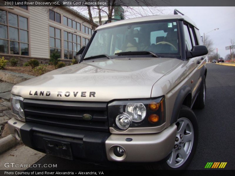 White Gold / Alpaca Beige 2003 Land Rover Discovery HSE