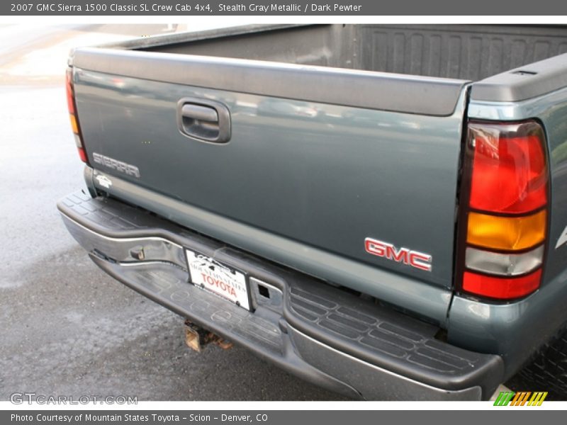 Stealth Gray Metallic / Dark Pewter 2007 GMC Sierra 1500 Classic SL Crew Cab 4x4