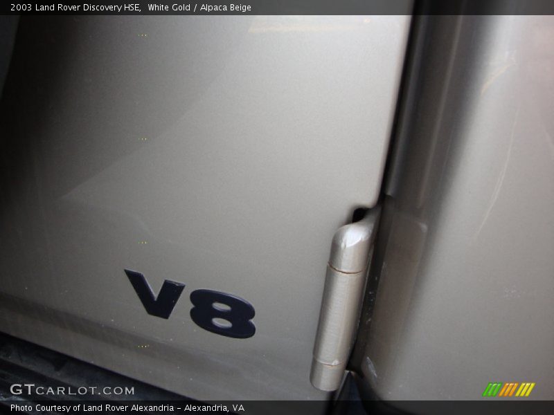 White Gold / Alpaca Beige 2003 Land Rover Discovery HSE