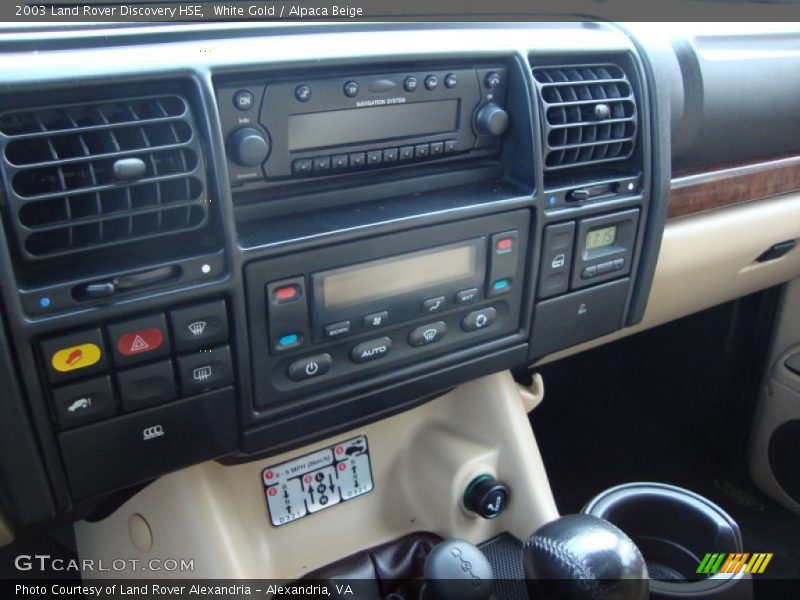 White Gold / Alpaca Beige 2003 Land Rover Discovery HSE