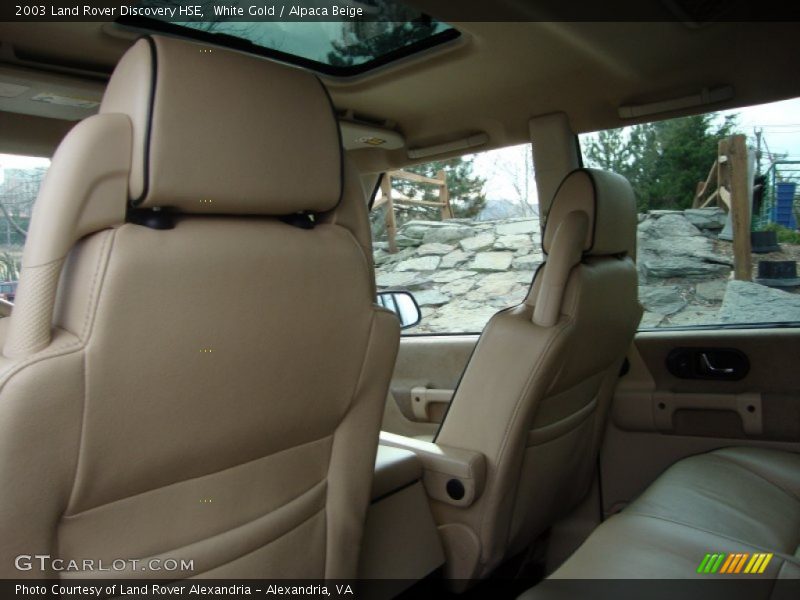 White Gold / Alpaca Beige 2003 Land Rover Discovery HSE