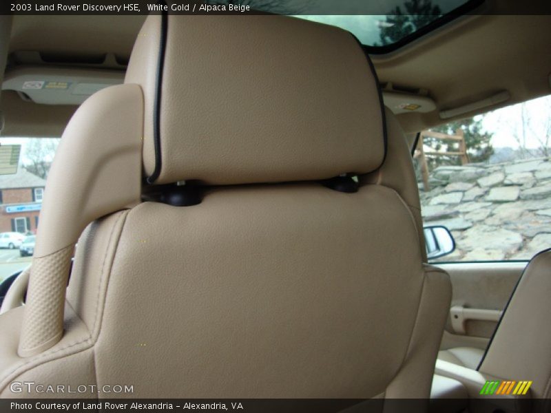 White Gold / Alpaca Beige 2003 Land Rover Discovery HSE